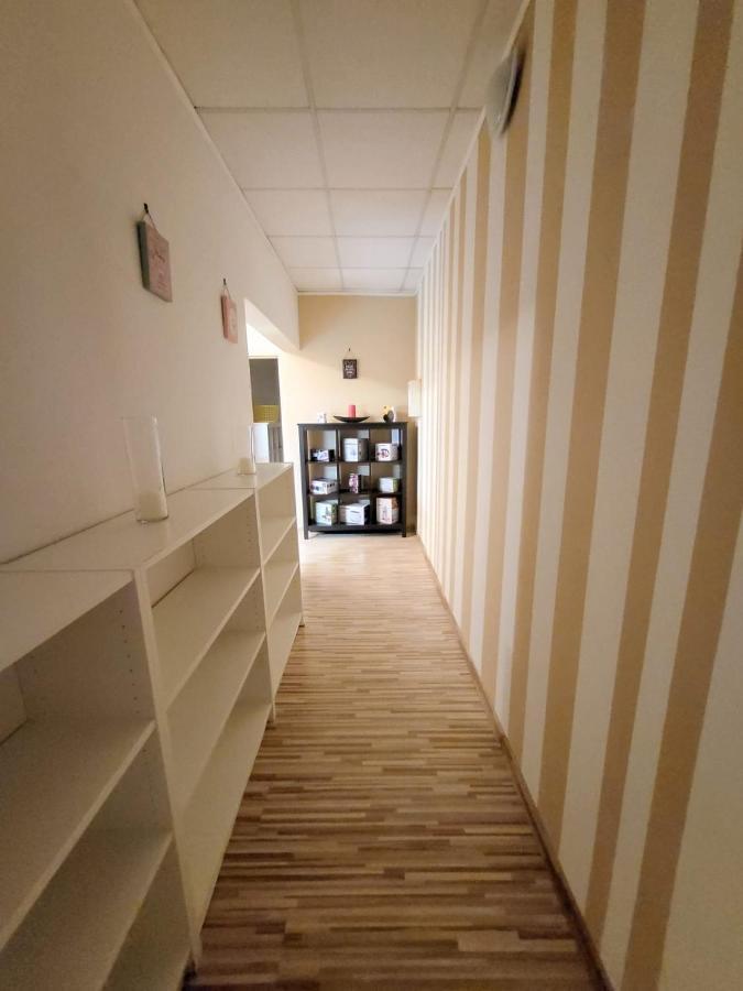 Velky Apartman 2 Братислава Экстерьер фото